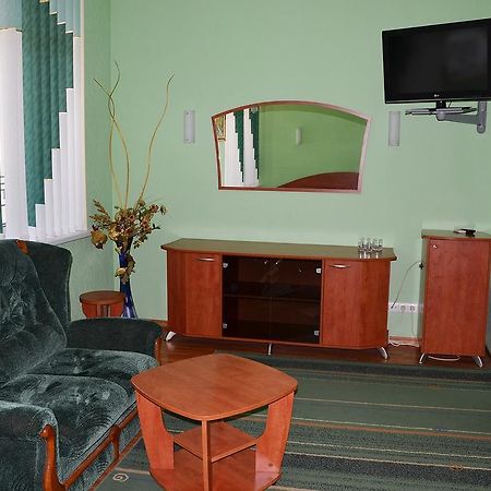Hotel 7 Zirok Melitopolʼ Eksteriør billede