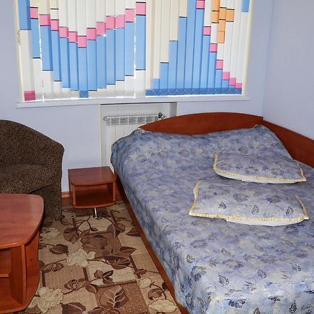 Hotel 7 Zirok Melitopolʼ Værelse billede